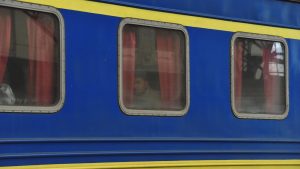 На Украине более 60 поездов следуют с отставанием от графика