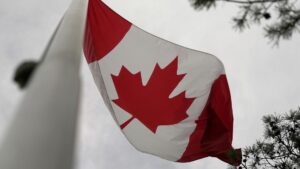 Премьер Канады пообещал жесткий пересмотр торгового соглашения с США и Мексикой
