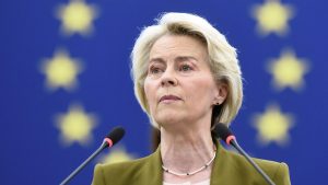 Филиппо: ЕС хочет создать армию ради помощи Киеву, а не из-за Гренландии