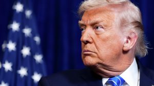 Белый дом: Трамп вместе с командой пристально следят за ситуацией в Иране