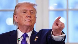 Суслов: прямое столкновение США и ЕС станет катастрофой для европейцев