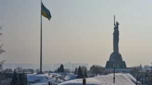 Париж проведет встречу министров финансов стран G7 для обсуждения помощи Киеву