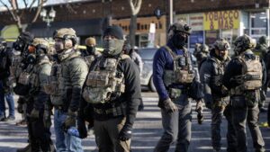 МВБ: агент погранпатруля стрелял в мужчину в Миннеаполисе в целях самообороны