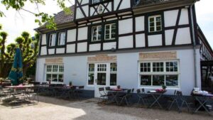 В Германии обанкротился один из самых старых трактиров Schaumburger Hof