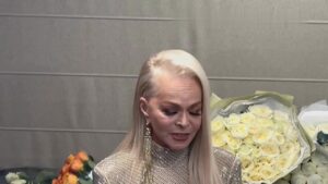 Долина пожаловалась, что снимает квартиру, так как пока ей не хватает денег, чтобы купить жильё