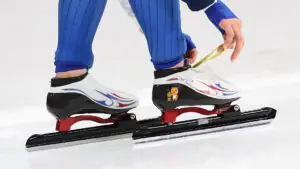 Шорт-трекист Посашков не смог выйти в полуфинал Олимпиады на дистанции 1500 м