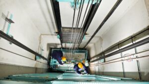 Минстрой России будет вести перечень организаций, обслуживающих лифты