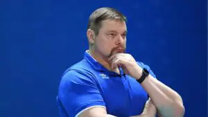 Тренера «Зенита» Алекно оштрафовали на 100 тысяч рублей за ненормативную лексику