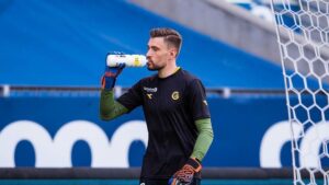 В NFF подтвердили переговоры о выдаче вратарю из РФ Хайкину гражданства Норвегии