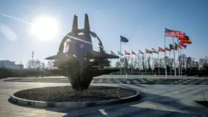 Россия будет настаивать на фиксации договоренностей о нерасширении НАТО