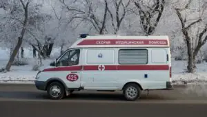 В Нижнем Новгороде 19-летняя девушка погибла из-за падения наледи с крыши