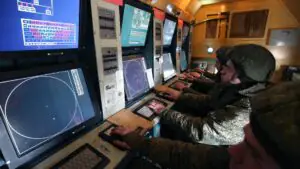 ПВО за сутки сбила 211 беспилотников и пять крылатых ракет «Фламинго»