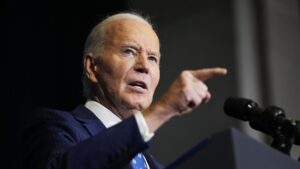 Трамп заявил, что Байден был худшим президентом США