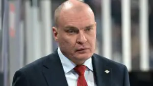 Разин: крупное поражение от «Автомобилиста» началось с девочки в корреспондентах