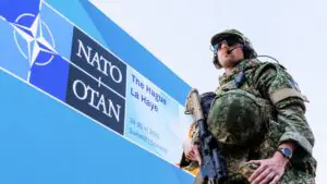 РИА Новости: НАТО ищет подрядчика для систем военной связи нового поколения