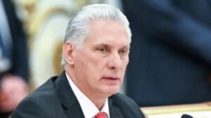 Президент Кубы заявил о готовности к переговорам с США без давления