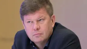 Губерниев назвал мелочью скандал с дефектами медалей на Олимпиаде