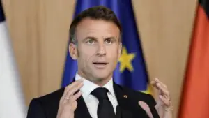 Макрон признал отставание ЕС в сфере обороны и призвал к инвестициям