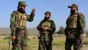 Власти Пакистана утверждают, что число погибших афганских военных возросло до 72