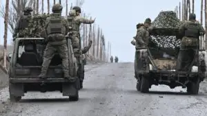 Народный фронт передал военнослужащим 125 автомобилей для выполнения задач СВО