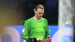 «ПСЖ» с Сафоновым уступил «Ренну» в матче чемпионата Франции по футболу