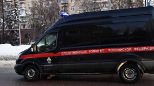 В Москве полицейских задержали за незаконную легализацию более 2 тысяч мигрантов