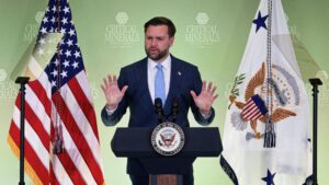 Вэнс: администрация Трампа видит области для сотрудничества с Россией