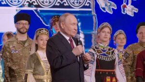 Путин объявил Год единства народов России открытым