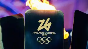 Российский саночник Репилов идет 15-м после третьей попытки на Олимпийских Играх