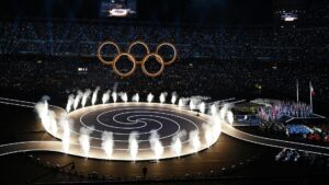 Итальянцы раскритиковали Лауру Паузини за исполнение гимна на открытии Олимпиады