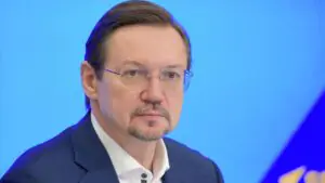 Журавский: российский герой готов к самопожертвованию и преодолевает трудности