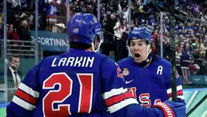 Сборная США обыграла шведов и вышла в полуфинал хоккейного турнира ОИ