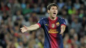 Хави обвинил Лапорту в срыве возвращения Месси в «Барселону» в 2023 году