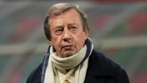 Семин посоветовал вратарю Худякову опираться на свое мнение в карьерных вопросах