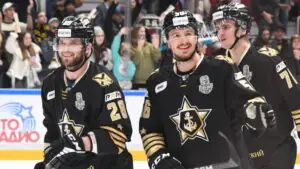 «Адмирал» обыграл «Барыс» в матче регулярного чемпионата КХЛ