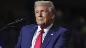 Трамп признался, что его не волнуют опросы американцев об операции в Иране