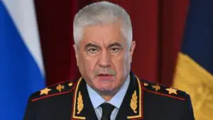 Колокольцев: несмотря на проблемы, МВД удалось сохранить доверия граждан