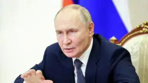 Путин отметил, что в мире обостряется конкуренция за поставщиков энергоресурсов