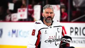 «Вашингтон» с Овечкиным проиграл «Бостону» в матче регулярного чемпионата НХЛ