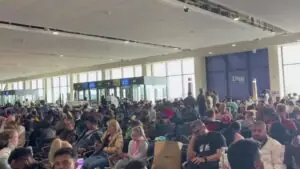 РИА Новости: россиянка в Дубае заявила об отсутствии связи с авиакомпанией