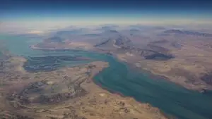 Демидов: цены на нефть могут вырасти, если Иран перекроет Ормузский пролив