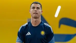 «Аль-Наср» выложил фото Роналду с тренировки на фоне слухов о том, что он улетел