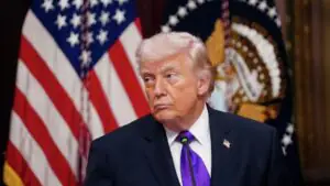 Трамп: Иран хочет заключить сделку с США и говорит с американской стороной