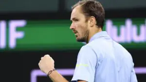 Тарпищев: по качеству игры Медведев сейчас на уровне мировой тройки