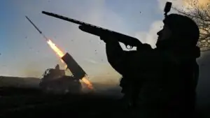 Меркурис: Европе следовало с самого начала согласиться на условия РФ по Украине