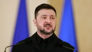 France Press: Зеленский прибыл в Париж для встречи с Макроном