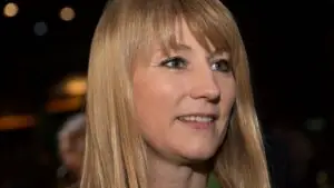 Журова предложила конгрессменам провести матчевую встречу по легкой атлетике