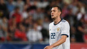 Бышовец назвал вызов Дзюбы в сборную России ради рекорда позором