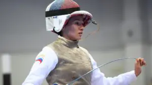 Рапиристка Загидуллина завоевала золото чемпионата России по фехтованию