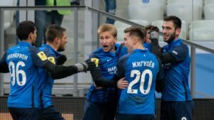 Игроки «Ротора» победили «Нефтехимик» и выиграли 3-й матч подряд в Первой лиге